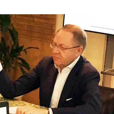 Lecture by Robert A. Sedlák at ECNU Winter 2014